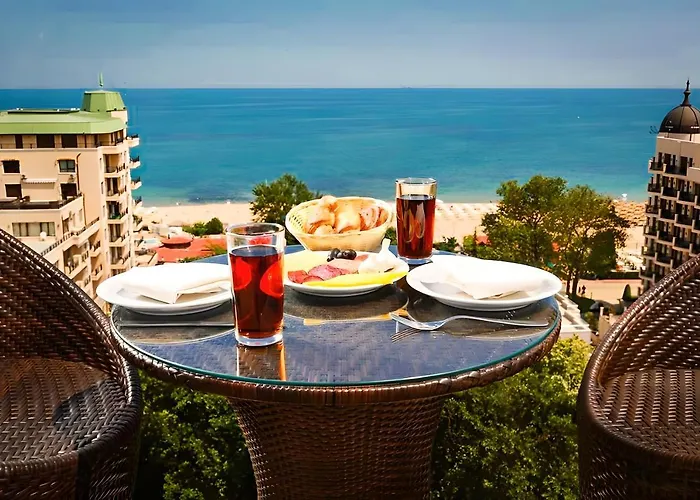 Europroperties Golden Line Apartament *