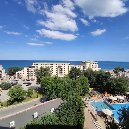 Europroperties Golden Line Appartement *