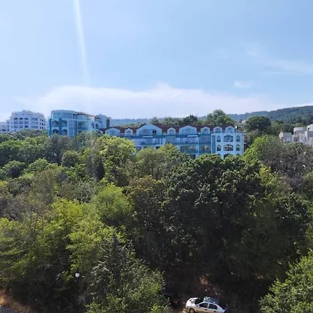 Europroperties Golden Line * Golden Sands