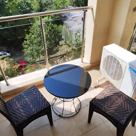 Διαμέρισμα Europroperties Golden Line