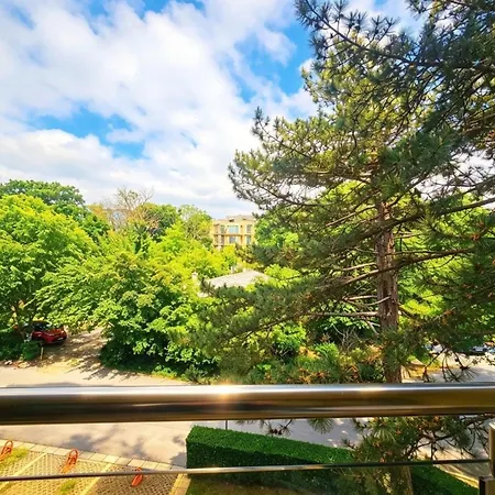 아파트 Europroperties Golden Line