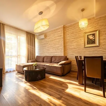 Europroperties Golden Line 아파트 골든샌드