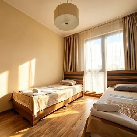아파트 Europroperties Golden Line